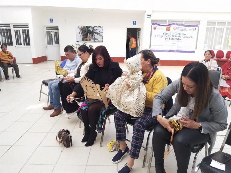 Realizan tradicional levantamiento de Niño Dios