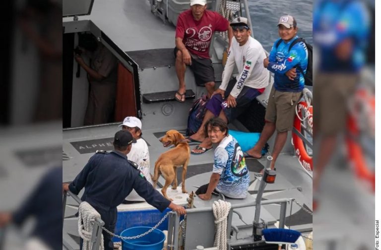 Rescatan a 6 pescadores y a un perrito en QR