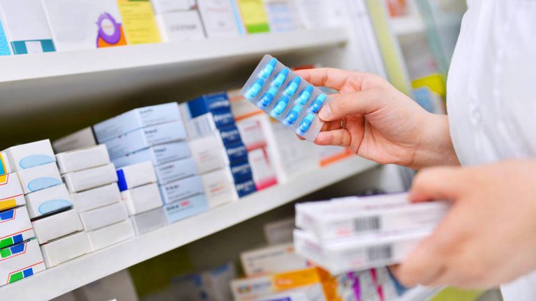 Alerta Cofepris por falsificación de analgésicos y antigripales