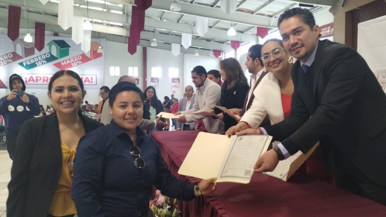 Se unen al civil 52 parejas en Fresnillo