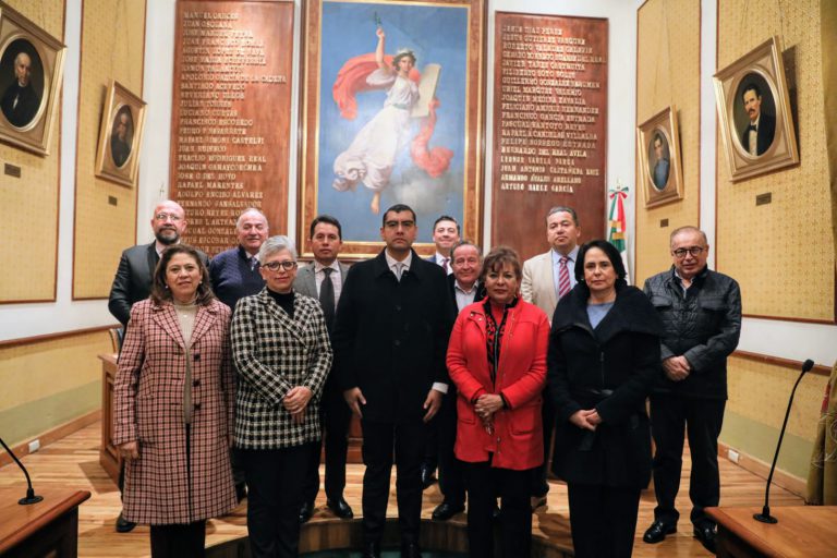 Buscan poder judicial y fiscalía reforzar sistema de justicia penal