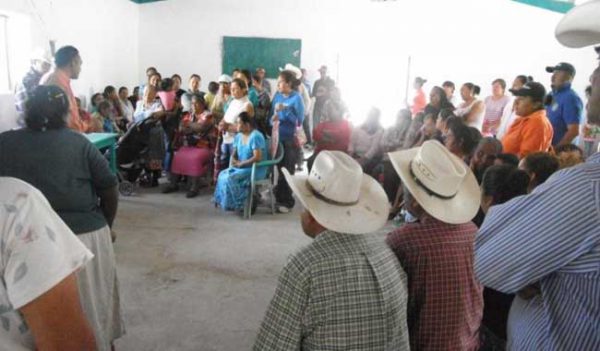 Dan a conocer programas de Mariana Trinitaria en Río Grande