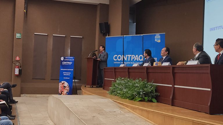 Dona CONTPAQi software a universidades