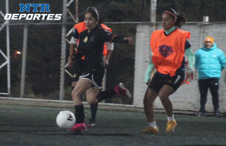 Enjambre toma ventaja en la final femenil