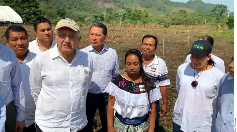 Equivoca AMLO monto de jornal y corrige