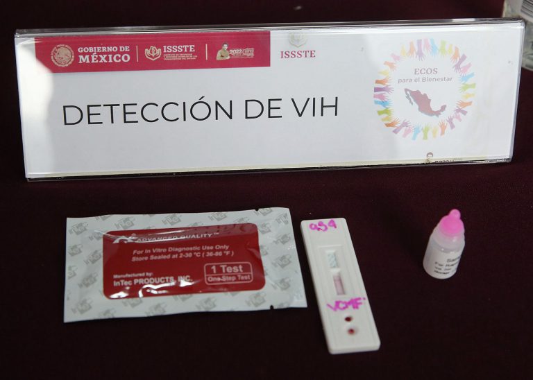 Exhorta ISSSTE a no estigmatizar pruebas y tratamiento contra VIH