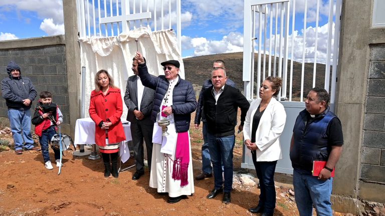 Inauguran ampliación de camposanto de Vetagrande
