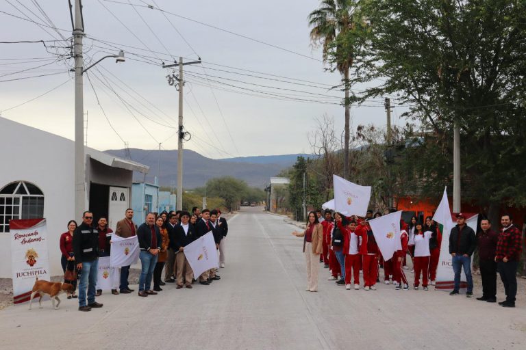 Inauguran calle en Juchipila
