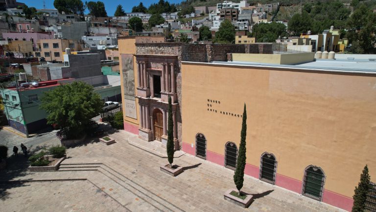 Invitan a concurso de bocetos de esculturas