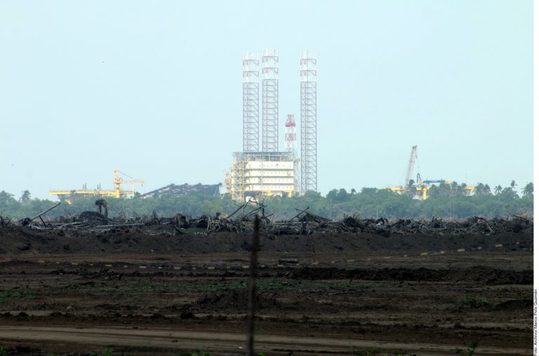 ‘Oculta’ Pemex coctel de riesgos