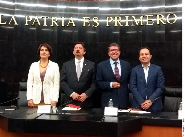 Pide Gómez Urrutia revisar outsourcing