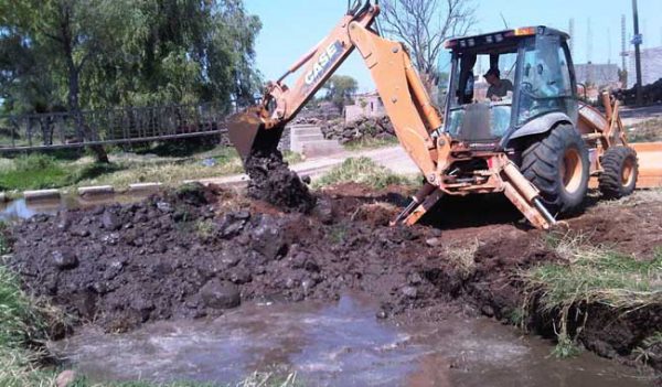 Resalta alcalde obras de pavimentación e hidráulicas en García De La Cadena
