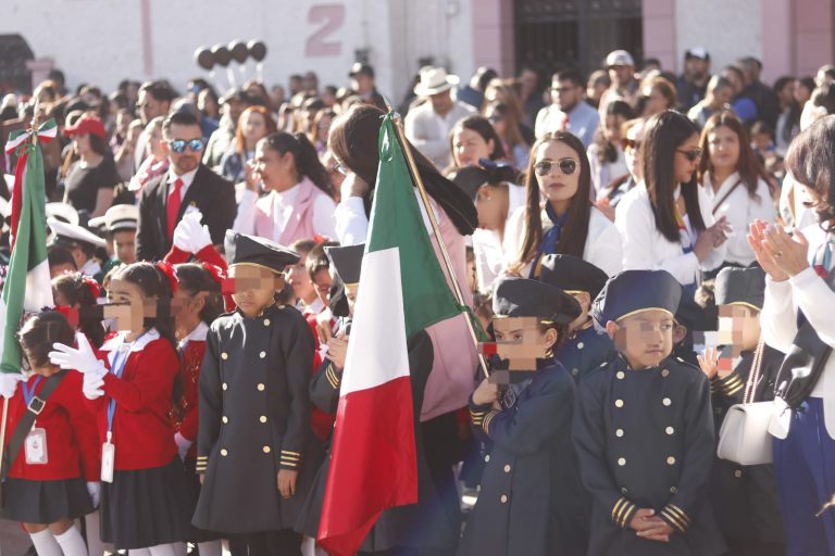 Rinden en preescolar de Jerez tributo a la Bandera