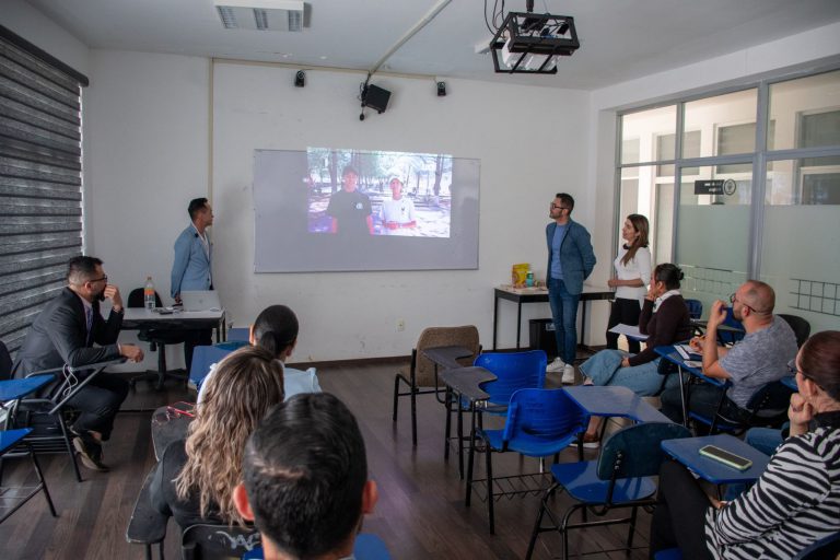 Presentan licenciaturas de Ciencias Forenses y Mercadotecnia ante Comisión Académica