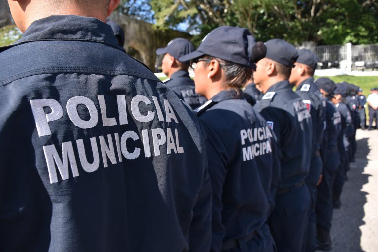 Aplazan homologación salarial de municipales