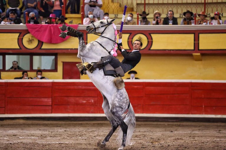 Anuncian Corrida de Rejones en Irapuato