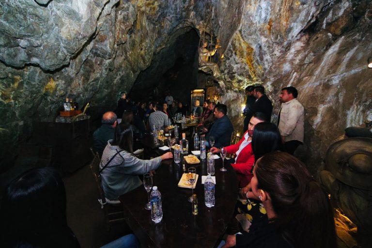 Mina El Edén, nominada a Mejor Experiencia de Aventura Subterránea