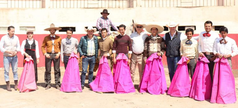 El Zapata, Téllez y Martínez, de tienta en Raúl Cervantes