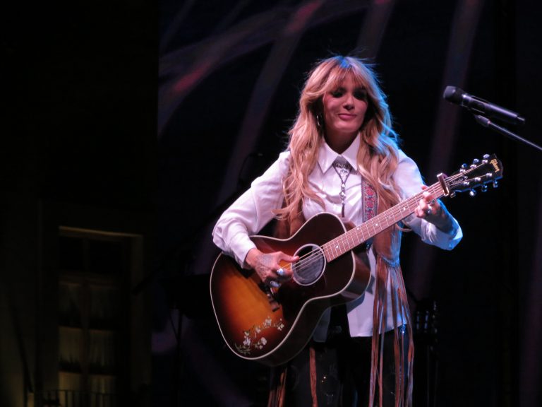 Enamora Kany García a los zacatecanos