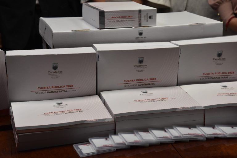 Entrega Gobierno de Zacatecas Cuenta Pública a la Legislatura
