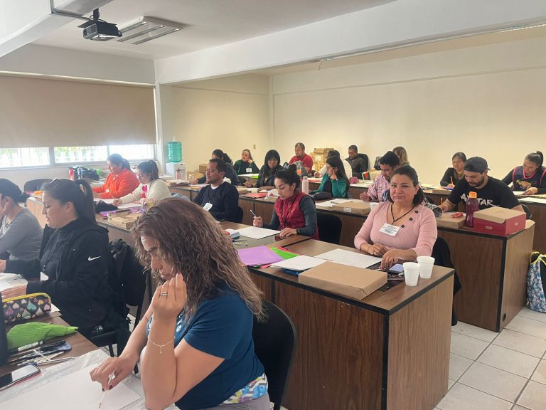 Impartirán docentes zacatecanos clases a menores migrantes en EU
