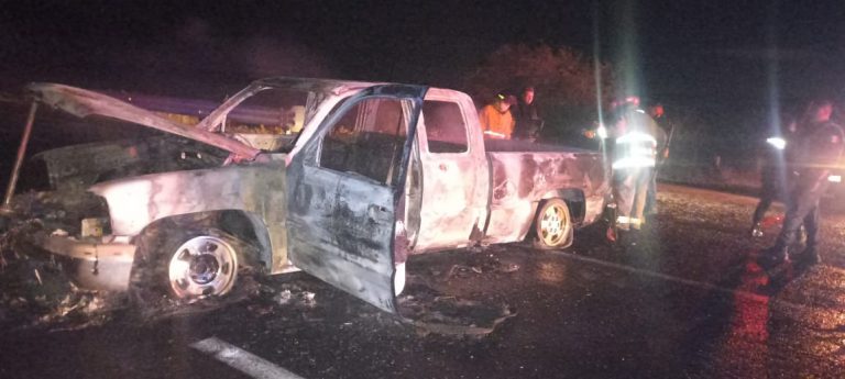 Informa Vocería sobre vehículos incendiados en Federal 49