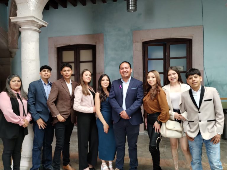 Invitan a feria de Genaro Codina