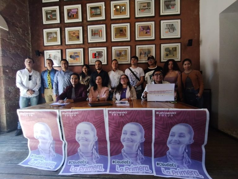 Manifiestan jóvenes apoyo a Sheinbaum