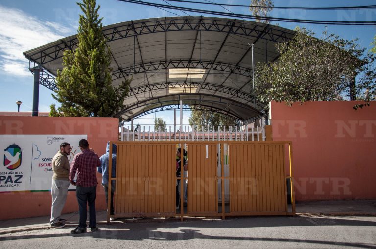 Por maestra poco precavida, toman kínder Juan Escutia