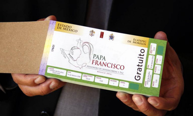 Reciben 11 diócesis boletos para gira del Papa Francisco