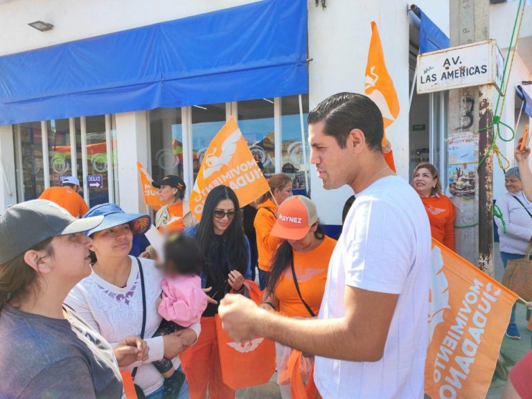Se reúne Gerardo García con comerciantes de Guadalupe
