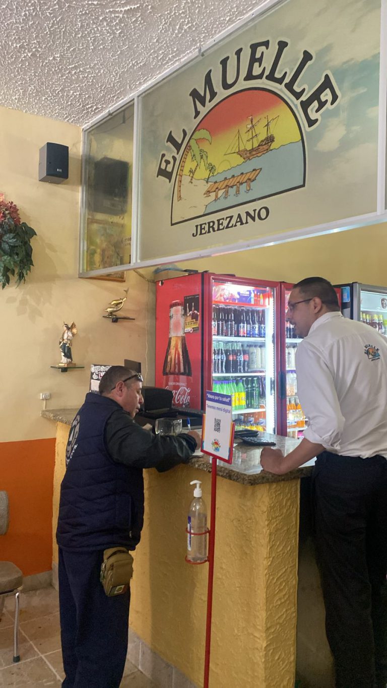 Supervisa CMPC comercios de Jerez