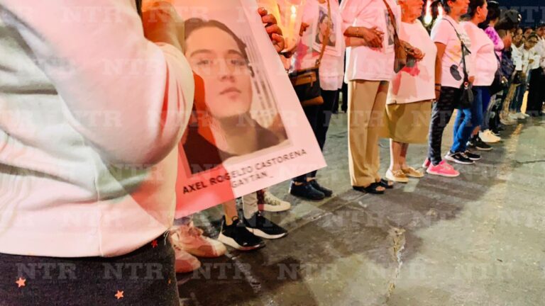 Se manifiestan por desaparecidos en Fresnillo