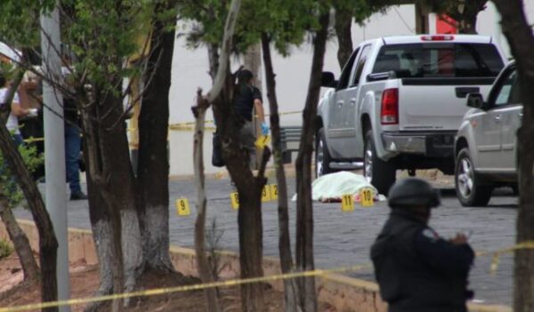 Achaca NRA violencia a drogas de México