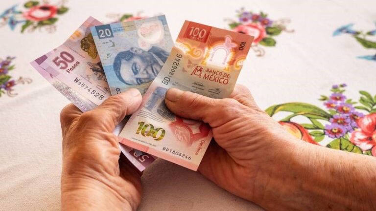 Advierten de “letras chiquitas” en reforma a pensiones