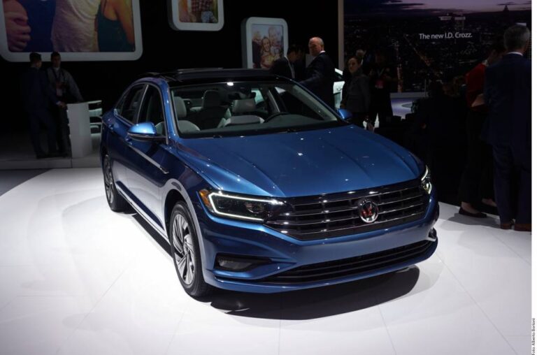 Develan nueva generación de Jetta