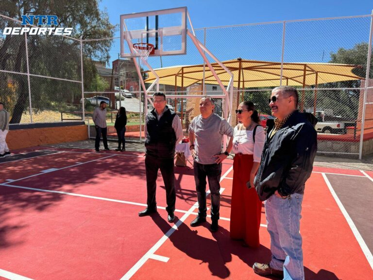 Entrega Capstone Copper cancha en colonia Díaz Ordaz