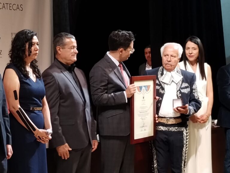Lanzan convocatoria para la Medalla Candelario Huízar