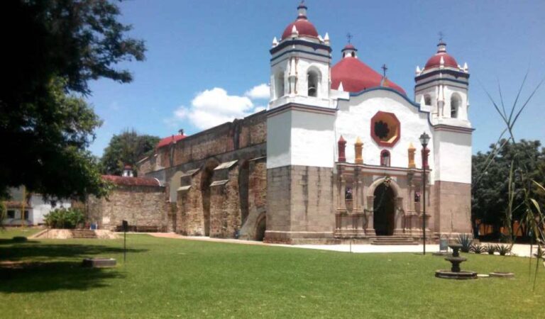 San Bartolo Coyotepec, pueblo oaxaqueño que atesora el barro negro