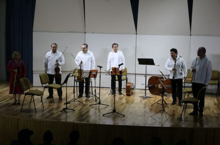 Se presenta Ars Sonuí en el Felguérez