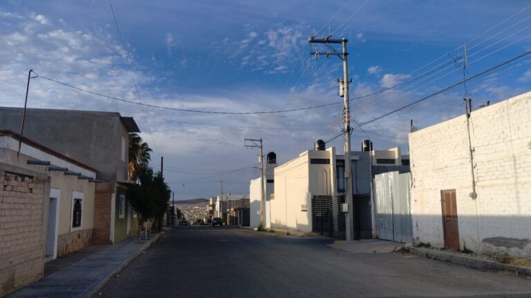 Temen ser asaltados por falta de alumbrado