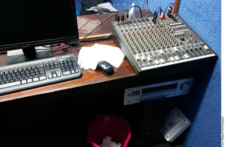 Asegura PGR estación de radio clandestina