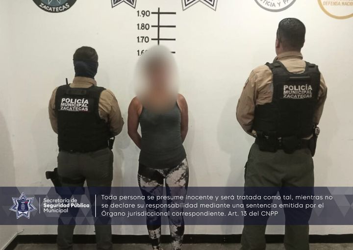 Detienen a mujer por violencia familiar