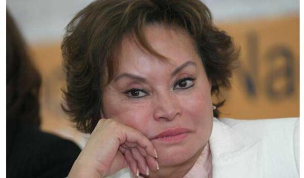 Dictan auto de formal prisión a Elba Esther Gordillo