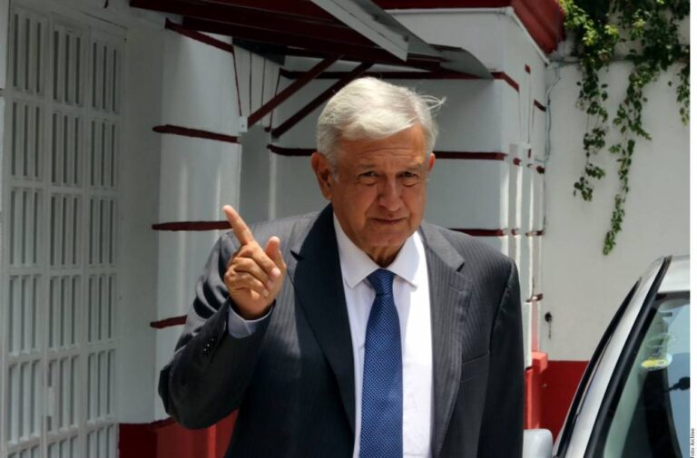 Impulsará AMLO formación en beisbol