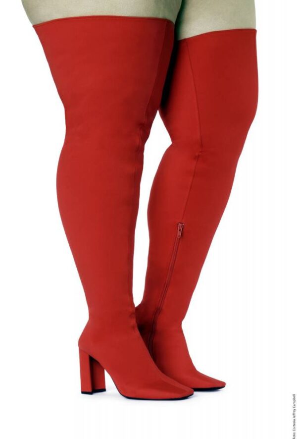 Lanzan zapatos para chicas con curvas