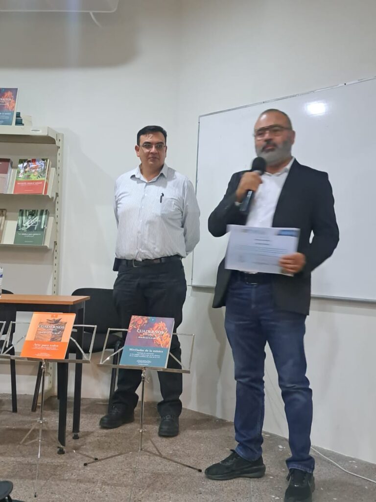 Presentan colección Cuadernos de Investigación Músical