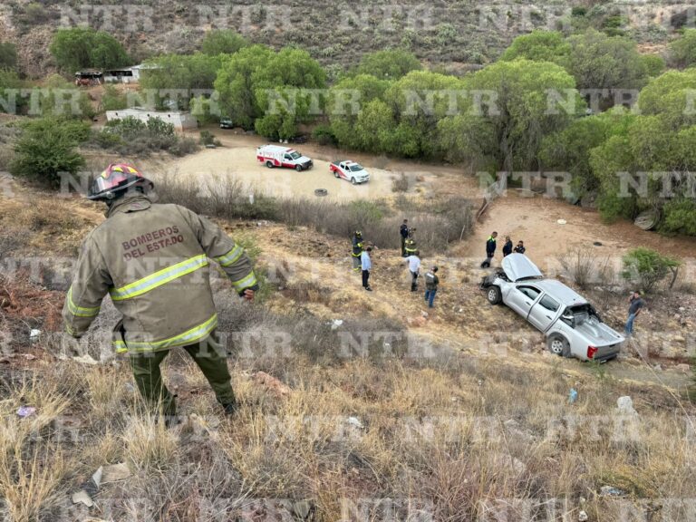 Resultan dos lesionados en accidentes vehiculares en la capital