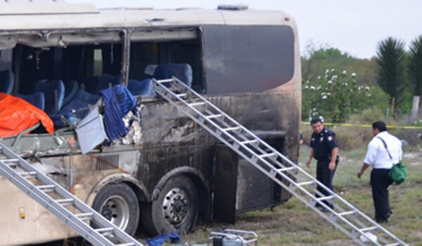 Sobrevivientes de accidente en Veracruz son dados de alta