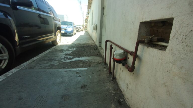 Sufren en la Lagunilla por abasto irregular de agua